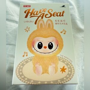 NWT) Labubu! Have a Seat New in Box - BaBa keychain